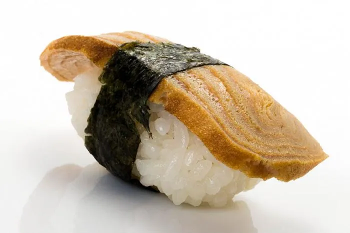 Суши с японским омлетом 